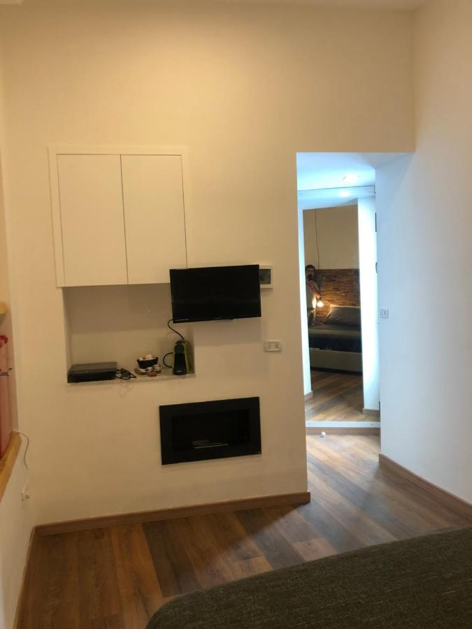 Villa Olga Dependance Luxury Low Cost Napels Buitenkant foto